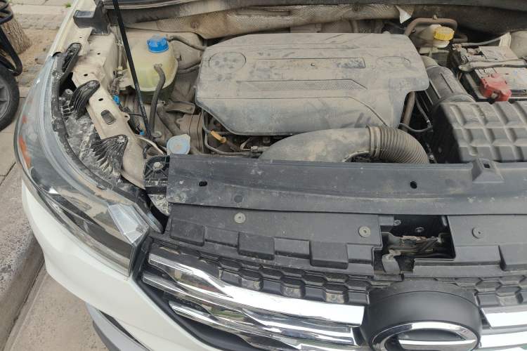 Used GAC Trumpchi GS4 2017 235T Automatic Two-Wheel Drive Elite Edition Engine Bay Right