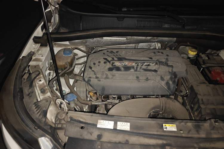 Used GAC Trumpchi GS4 2017 200T G-DCT Two-Wheel Drive Comfort Edition Engine Bay Right