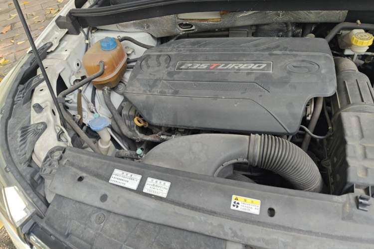 Used GAC Trumpchi GS4 2017 235T Automatic Two-Wheel Drive Elite Edition Engine Bay Right