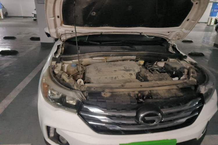 Used GAC Trumpchi GS4 2017 235T Automatic Two-Wheel Drive Luxury Smart Connectivity Version Engine Bay Right