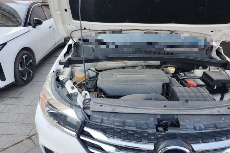 Used GAC Trumpchi GS4 2017 200T Manual Two-Wheel Drive Elite Edition Engine Bay Right