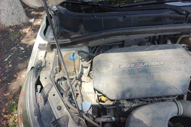 Used GAC Trumpchi GS4 2017 235T Automatic Two-Wheel Drive Elite Edition Engine Bay Right