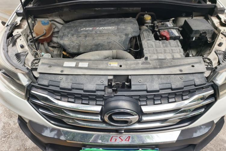 Used GAC Trumpchi GS4 2017 235T Automatic Two-Wheel Drive Luxury Smart Connectivity Version Engine Bay
