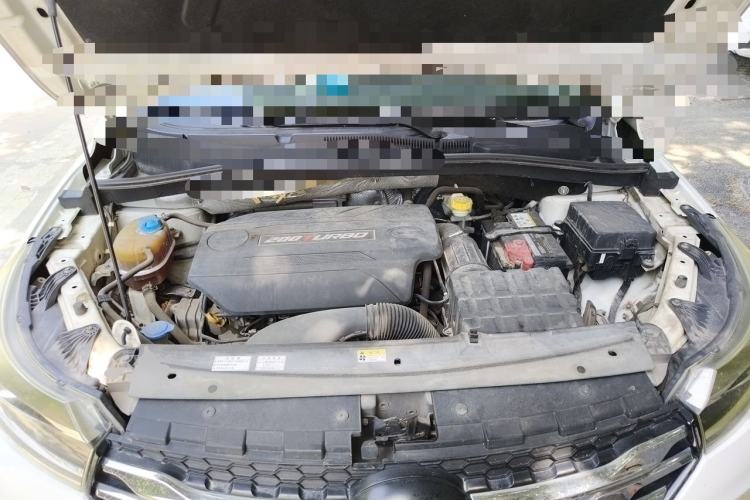 Used GAC Trumpchi GS4 2017 200T Manual Two-Wheel Drive Elite Edition Engine Bay