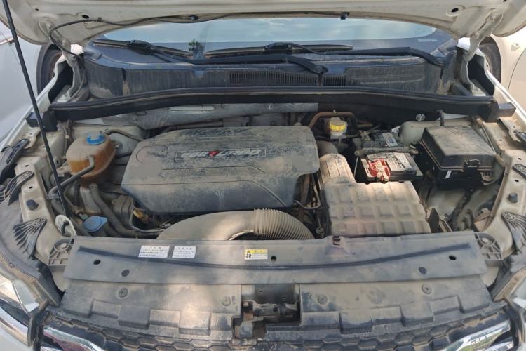 Used GAC Trumpchi GS4 2017 200T Manual Two-Wheel Drive Elite Edition Engine Bay