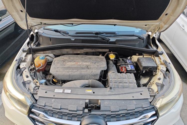 Used GAC Trumpchi GS4 2017 200T G-DCT Two-Wheel Drive Comfort Edition Engine Bay
