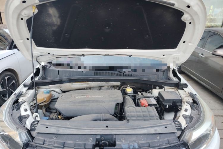 Used GAC Trumpchi GS4 2017 200T Manual Two-Wheel Drive Elite Edition Engine Bay