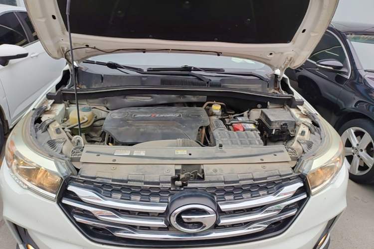 Used GAC Trumpchi GS4 2017 200T Manual Two-Wheel Drive Elite Edition Engine Bay
