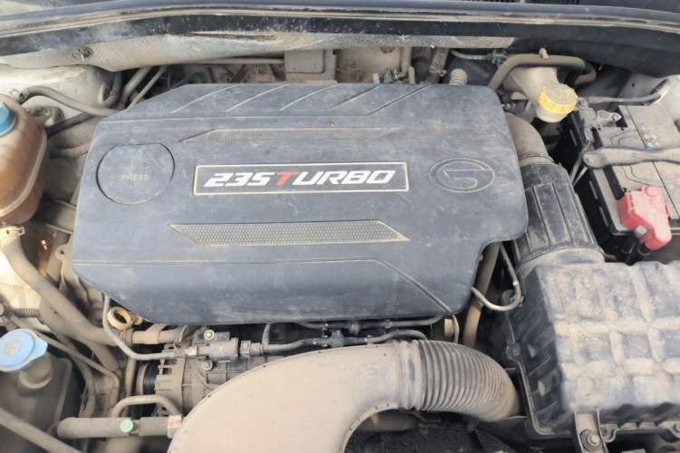 Used GAC Trumpchi GS4 2017 235T Automatic Two-Wheel Drive Luxury Smart Connectivity Version Engine Bay