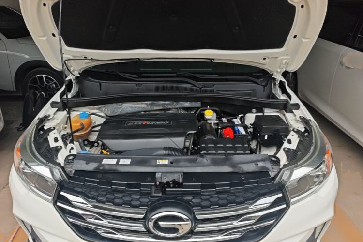 Used GAC Trumpchi GS4 2017 235T G-DCT Two-Wheel Drive Elite Edition Engine Bay
