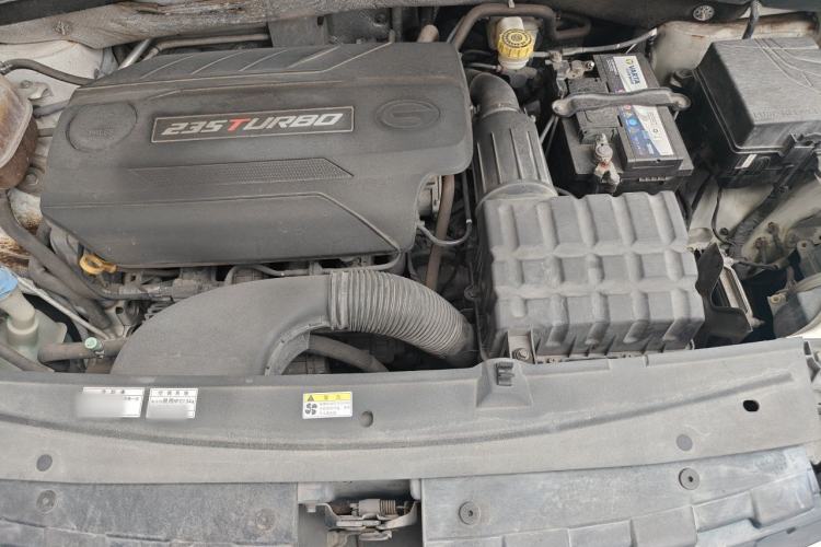 Used GAC Trumpchi GS4 2017 235T Automatic Two-Wheel Drive Luxury Smart Connectivity Version Engine Bay