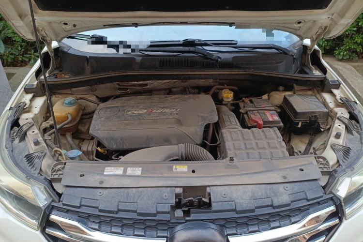 Used GAC Trumpchi GS4 2017 200T Manual Two-Wheel Drive Elite Edition Engine Bay