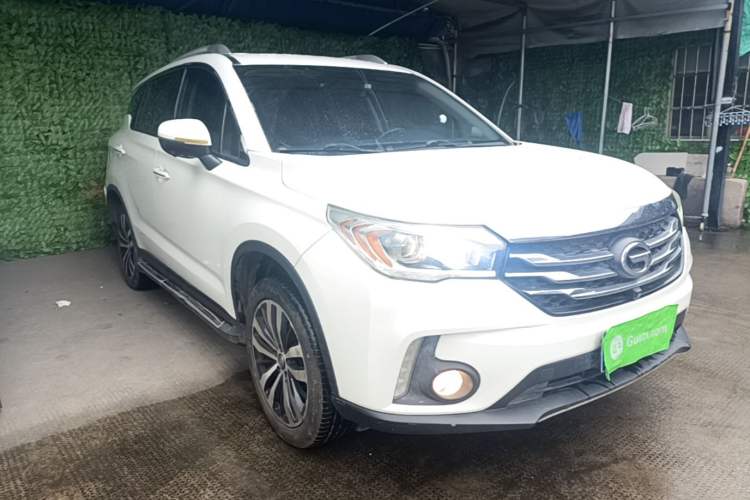 Used GAC Trumpchi GS4 2017 235T Automatic Two-Wheel Drive Luxury Smart Connectivity Version Exterior 1