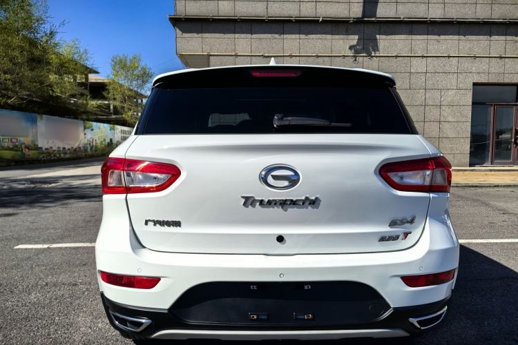 Used GAC Trumpchi GS4 2017 235T Automatic Two-Wheel Drive Luxury Smart Connectivity Version Exterior 1