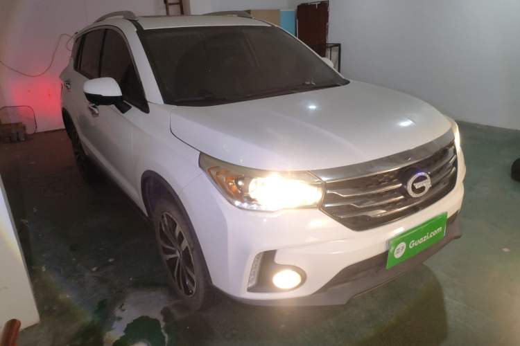 Used GAC Trumpchi GS4 2017 235T Automatic Two-Wheel Drive Luxury Smart Connectivity Version Exterior 1
