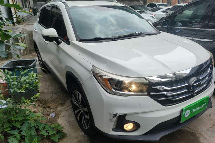 Used GAC Trumpchi GS4 2017 235T Automatic Two-Wheel Drive Luxury Smart Connectivity Version Exterior 1
