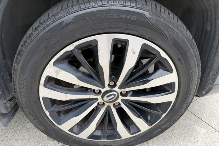 Used GAC Trumpchi GS4 2017 235T Automatic Two-Wheel Drive Luxury Smart Connectivity Version Exterior 2