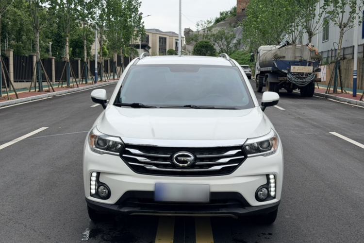 Used GAC Trumpchi GS4 2017 200T G-DCT Two-Wheel Drive Elite Edition Exterior 2