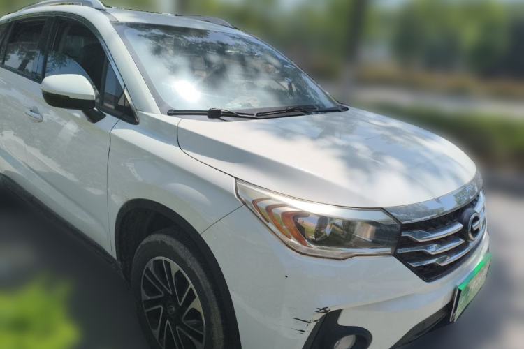 Used GAC Trumpchi GS4 2017 200T Manual Two-Wheel Drive Elite Edition Exterior 2