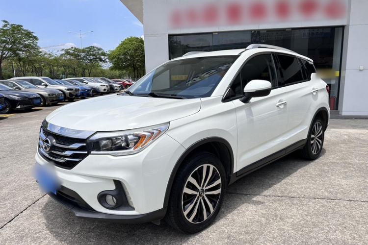 Used GAC Trumpchi GS4 2017 235T Manual Two-Wheel Drive Luxury Edition Exterior 2