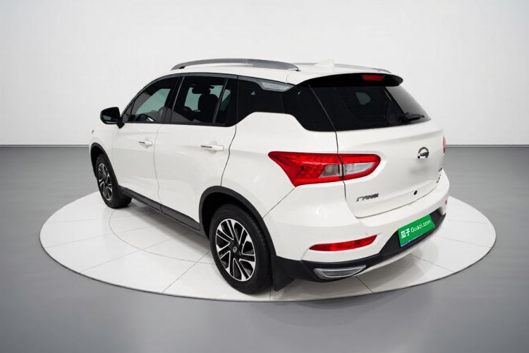 Used GAC Trumpchi GS4 2017 200T G-DCT Two-Wheel Drive Elite Edition Exterior 2