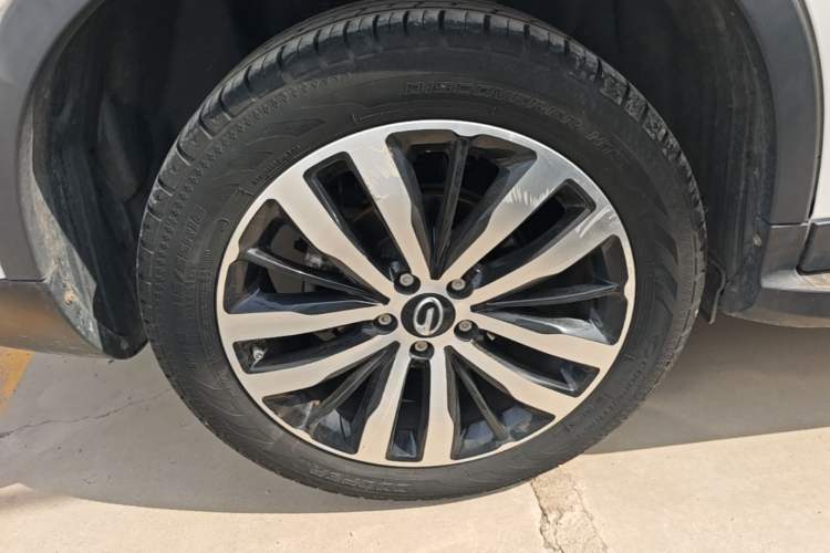 Used GAC Trumpchi GS4 2017 235T Automatic Two-Wheel Drive Luxury Smart Connectivity Version Exterior 2