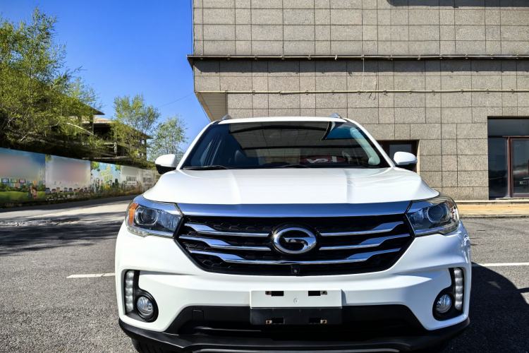 Used GAC Trumpchi GS4 2017 235T Automatic Two-Wheel Drive Luxury Smart Connectivity Version Exterior 2