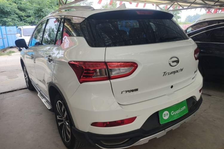 Used GAC Trumpchi GS4 2017 235T Automatic Two-Wheel Drive Luxury Smart Connectivity Version Exterior 2