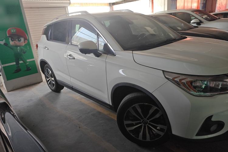 Used GAC Trumpchi GS4 2017 235T Automatic Two-Wheel Drive Luxury Smart Connectivity Version Exterior 2