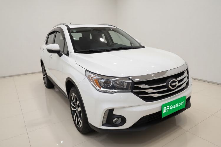 Used GAC Trumpchi GS4 2017 235T G-DCT Two-Wheel Drive Luxury Edition Exterior 2