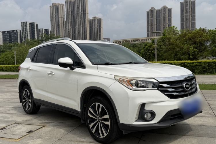 Used GAC Trumpchi GS4 2017 235T Automatic Two-Wheel Drive Luxury Smart Connectivity Version Exterior 3