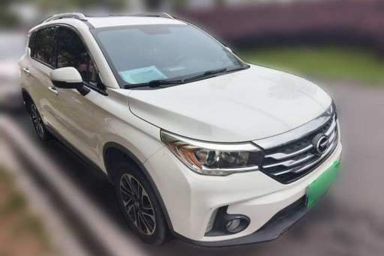 Used GAC Trumpchi GS4 2017 235T Automatic Two-Wheel Drive Elite Edition Exterior 3