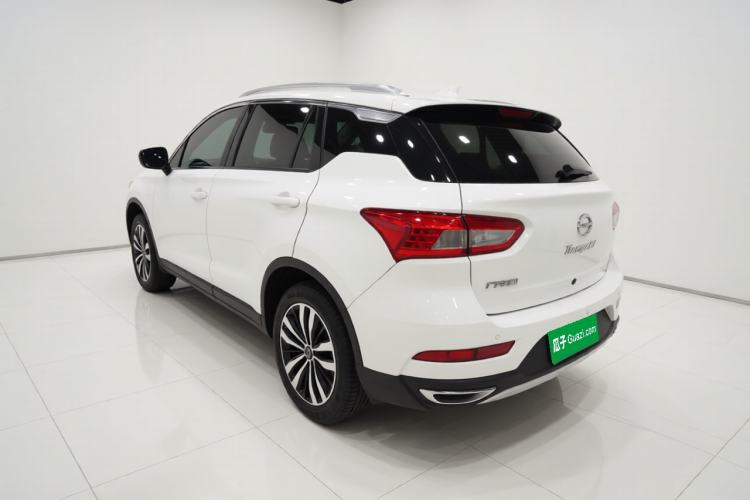 Used GAC Trumpchi GS4 2017 235T Manual Two-Wheel Drive Luxury Edition Exterior 3