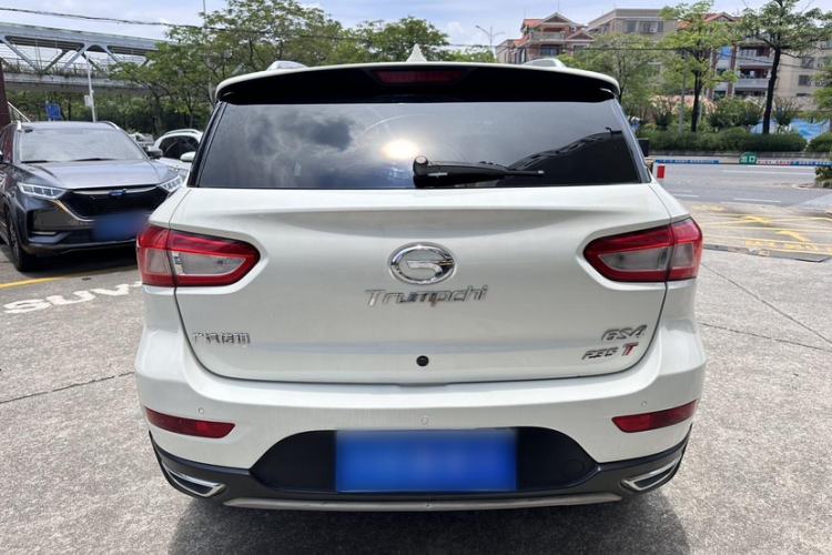 Used GAC Trumpchi GS4 2017 235T Manual Two-Wheel Drive Luxury Edition Exterior 3