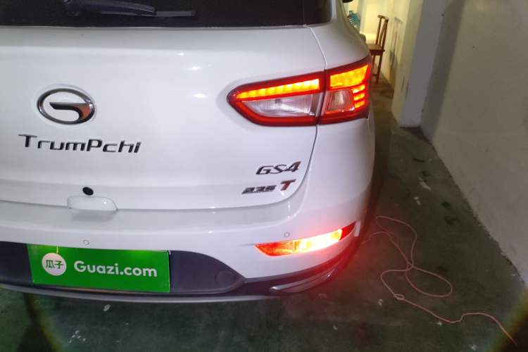 Used GAC Trumpchi GS4 2017 235T Automatic Two-Wheel Drive Luxury Smart Connectivity Version Exterior 3