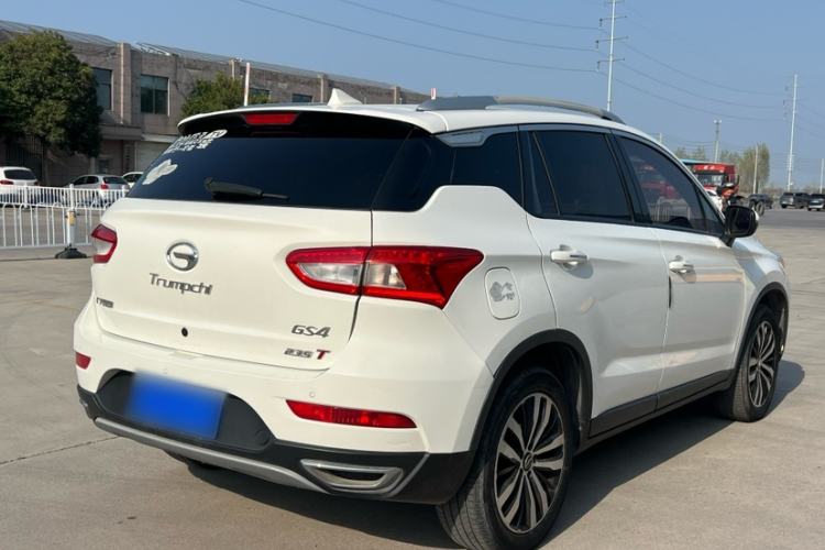 Used GAC Trumpchi GS4 2017 235T Manual Two-Wheel Drive Luxury Edition Exterior 4