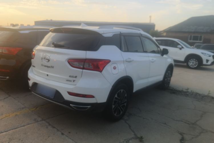 Used GAC Trumpchi GS4 2017 235T Automatic Two-Wheel Drive Elite Edition Exterior 4