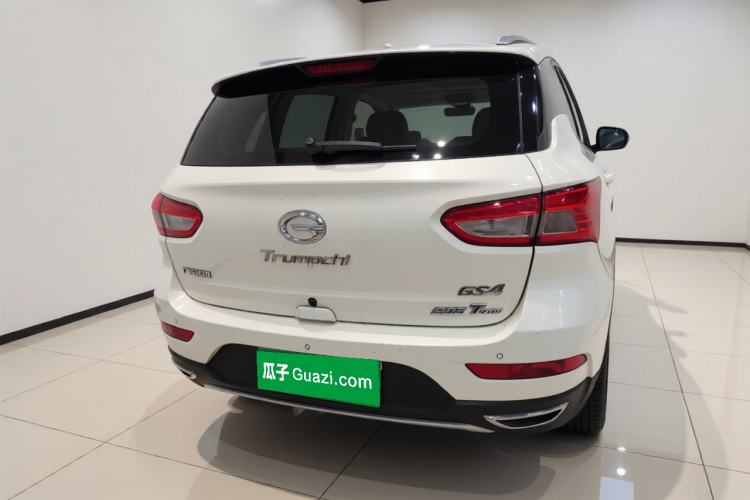 Used GAC Trumpchi GS4 2017 235T G-DCT Two-Wheel Drive Luxury Edition Exterior 4