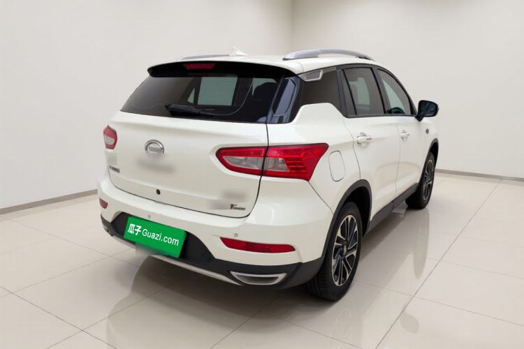 Used GAC Trumpchi GS4 2017 235T G-DCT Two-Wheel Drive Elite Edition Exterior 5