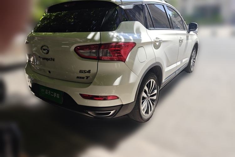 Used GAC Trumpchi GS4 2017 235T Automatic Two-Wheel Drive Luxury Smart Connectivity Version Exterior 5