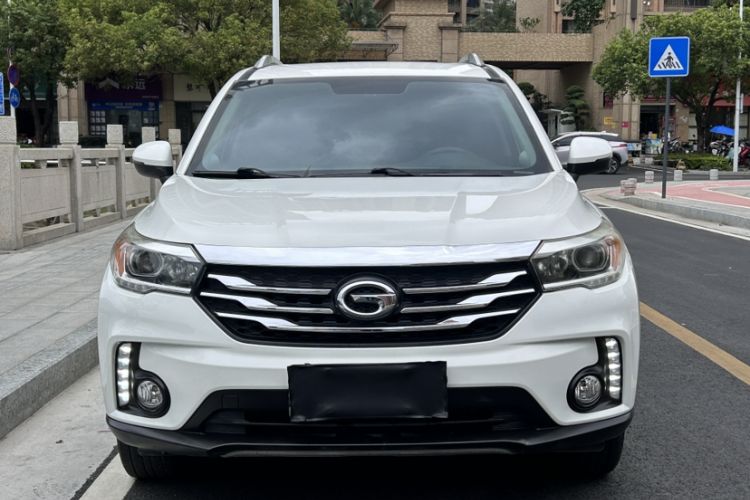Used GAC Trumpchi GS4 2017 200T G-DCT Two-Wheel Drive Elite Edition Exterior 5