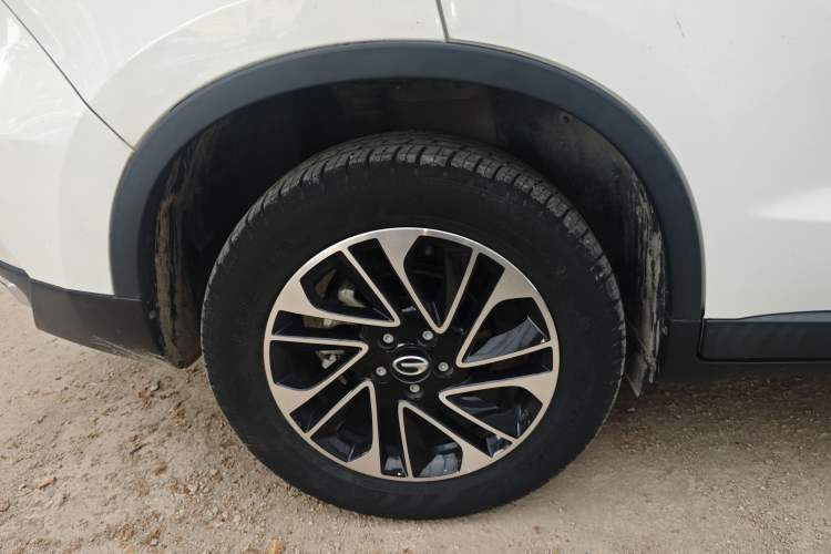 Used GAC Trumpchi GS4 2017 235T Automatic Two-Wheel Drive Elite Edition Exterior 5