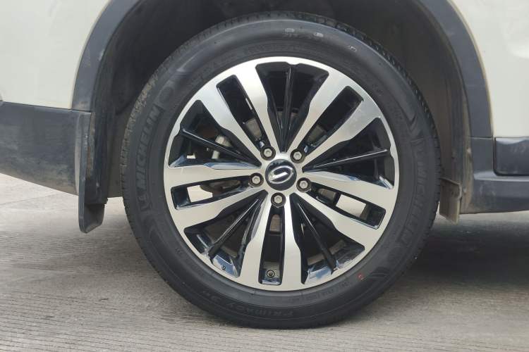 Used GAC Trumpchi GS4 2017 235T Automatic Two-Wheel Drive Luxury Smart Connectivity Version Exterior 7