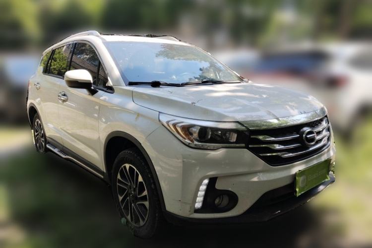 Used GAC Trumpchi GS4 2017 235T G-DCT Two-Wheel Drive Elite Edition Front Right 45 Deg