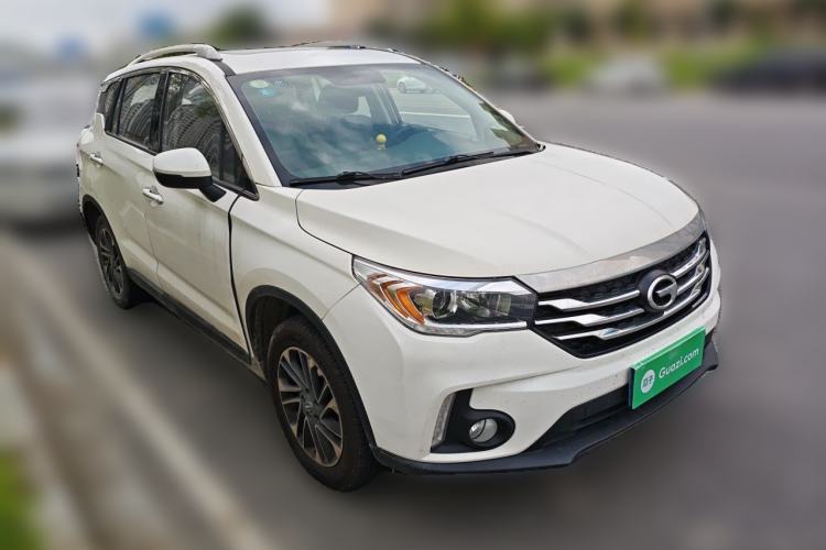Used GAC Trumpchi GS4 2017 235T G-DCT Two-Wheel Drive Elite Edition Front Right 45 Deg
