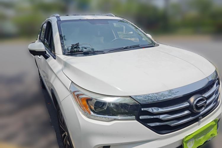 Used GAC Trumpchi GS4 2017 235T Automatic Two-Wheel Drive Luxury Smart Connectivity Version Front Right 45 Deg