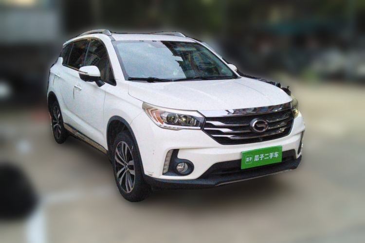Used GAC Trumpchi GS4 2017 235T Automatic Two-Wheel Drive Luxury Smart Connectivity Version Front Right 45 Deg