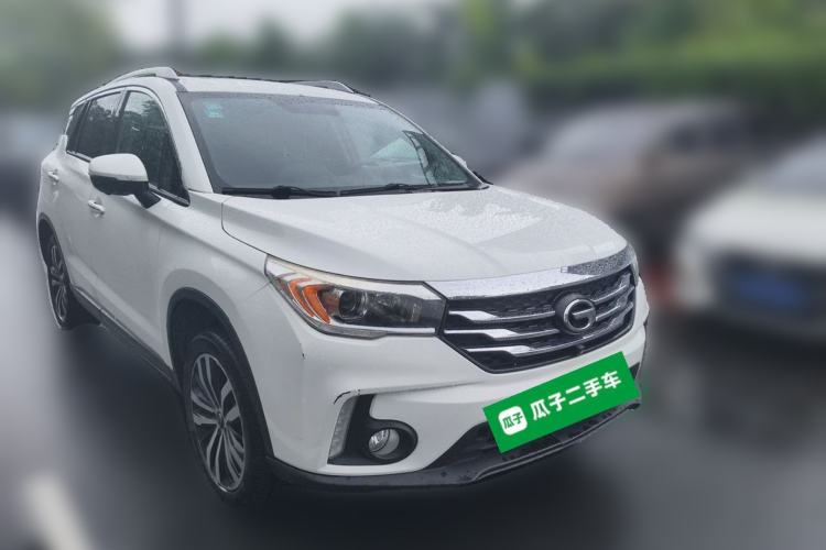 Used GAC Trumpchi GS4 2017 235T Automatic Two-Wheel Drive Luxury Smart Connectivity Version Front Right 45 Deg