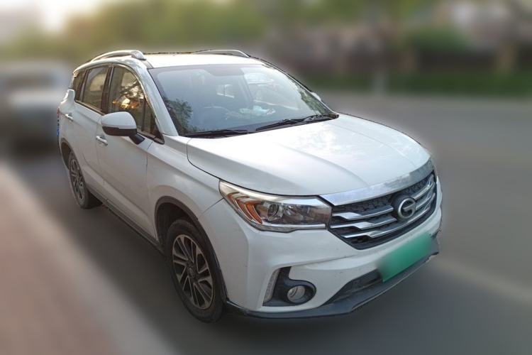 Used GAC Trumpchi GS4 2017 200T G-DCT Two-Wheel Drive Elite Edition Front Right 45 Deg