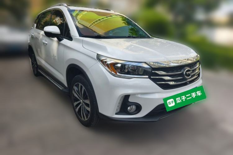 Used GAC Trumpchi GS4 2017 235T Automatic Two-Wheel Drive Luxury Smart Connectivity Version Front Right 45 Deg